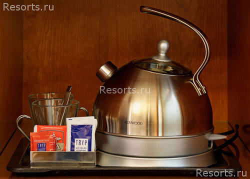 Tryp Azafata 12